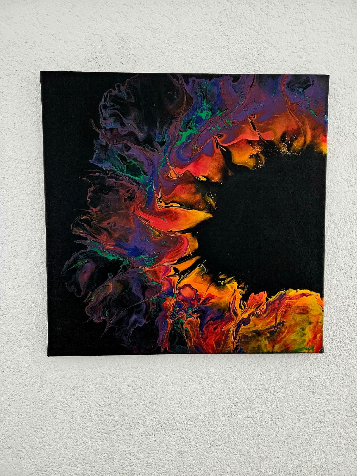 Abstraktes Acrylgemälde in Schwarz mit Neonfarben