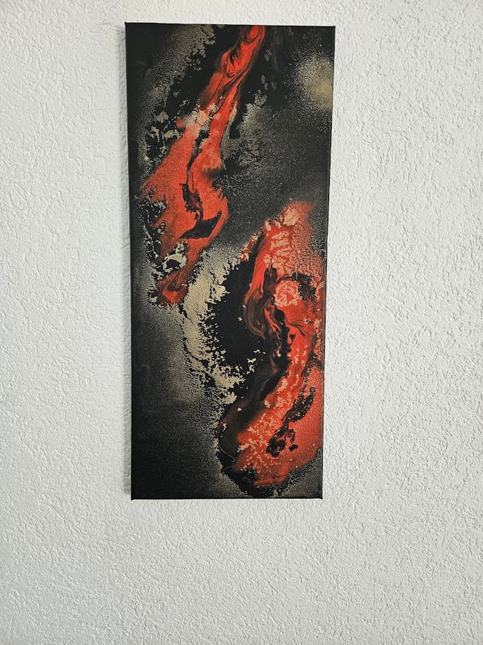 Lava in rot und gold