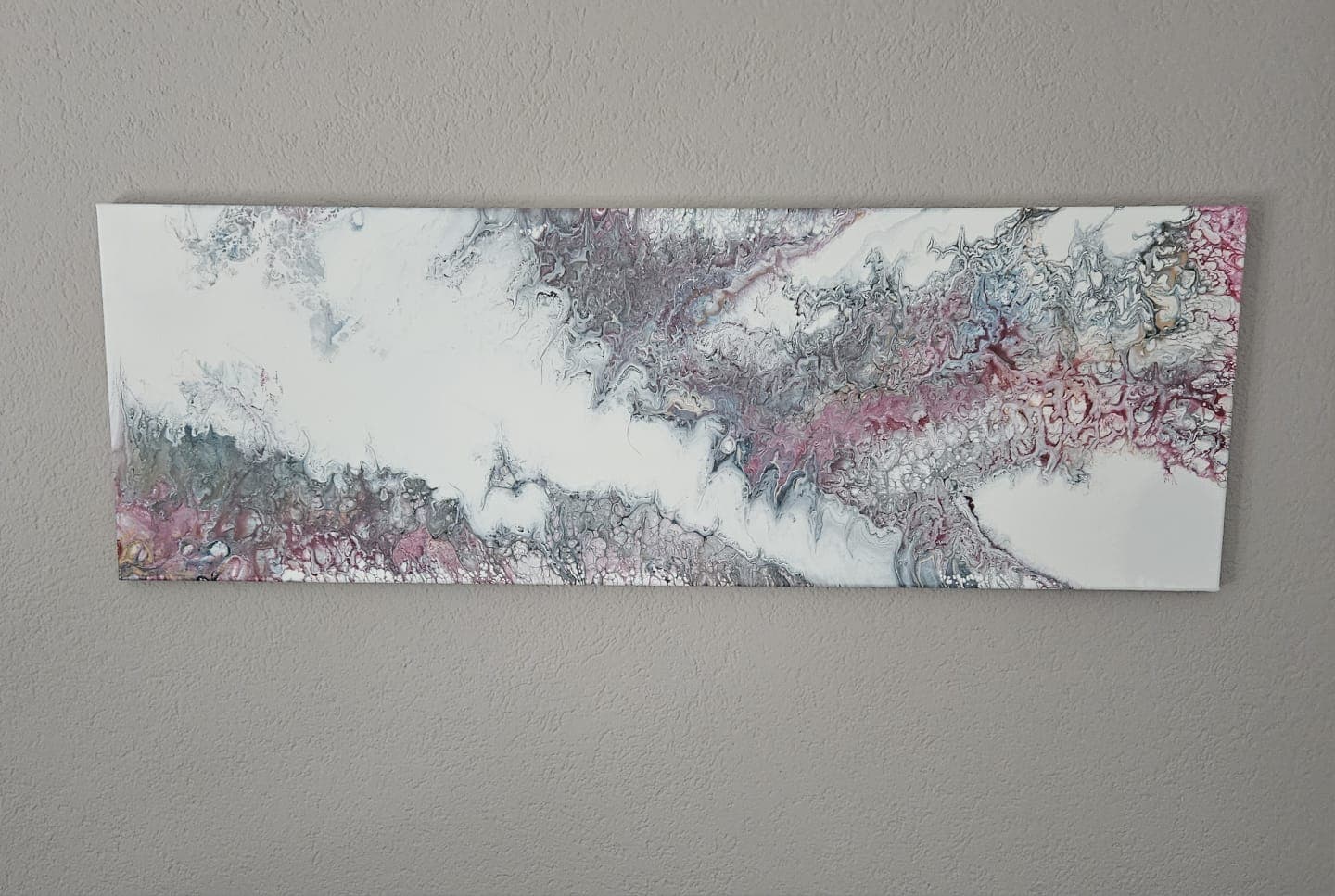 Mixed-Media-Gemälde in Grau, Rosé und Silber